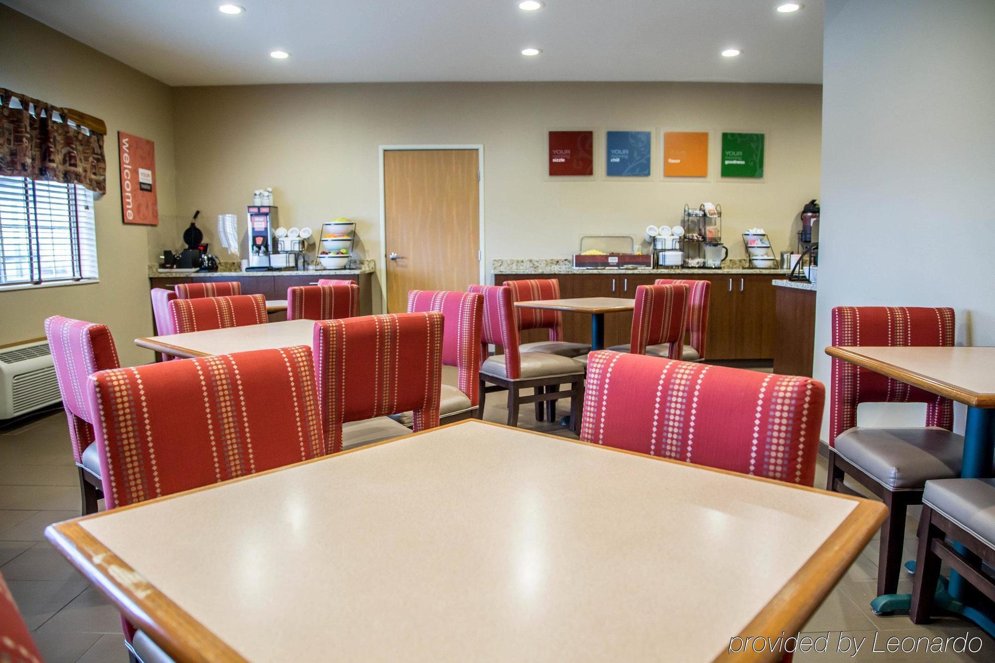 Comfort Inn & Suites Riverview Near Davenport And I-80 Le Claire Exteriér fotografie