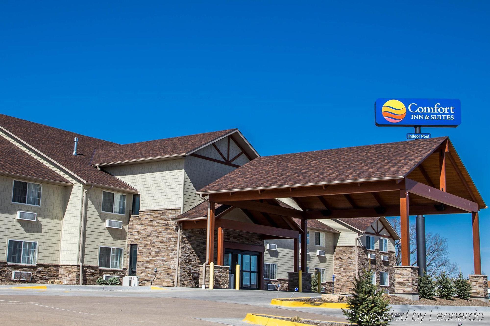 Comfort Inn & Suites Riverview Near Davenport And I-80 Le Claire Exteriér fotografie