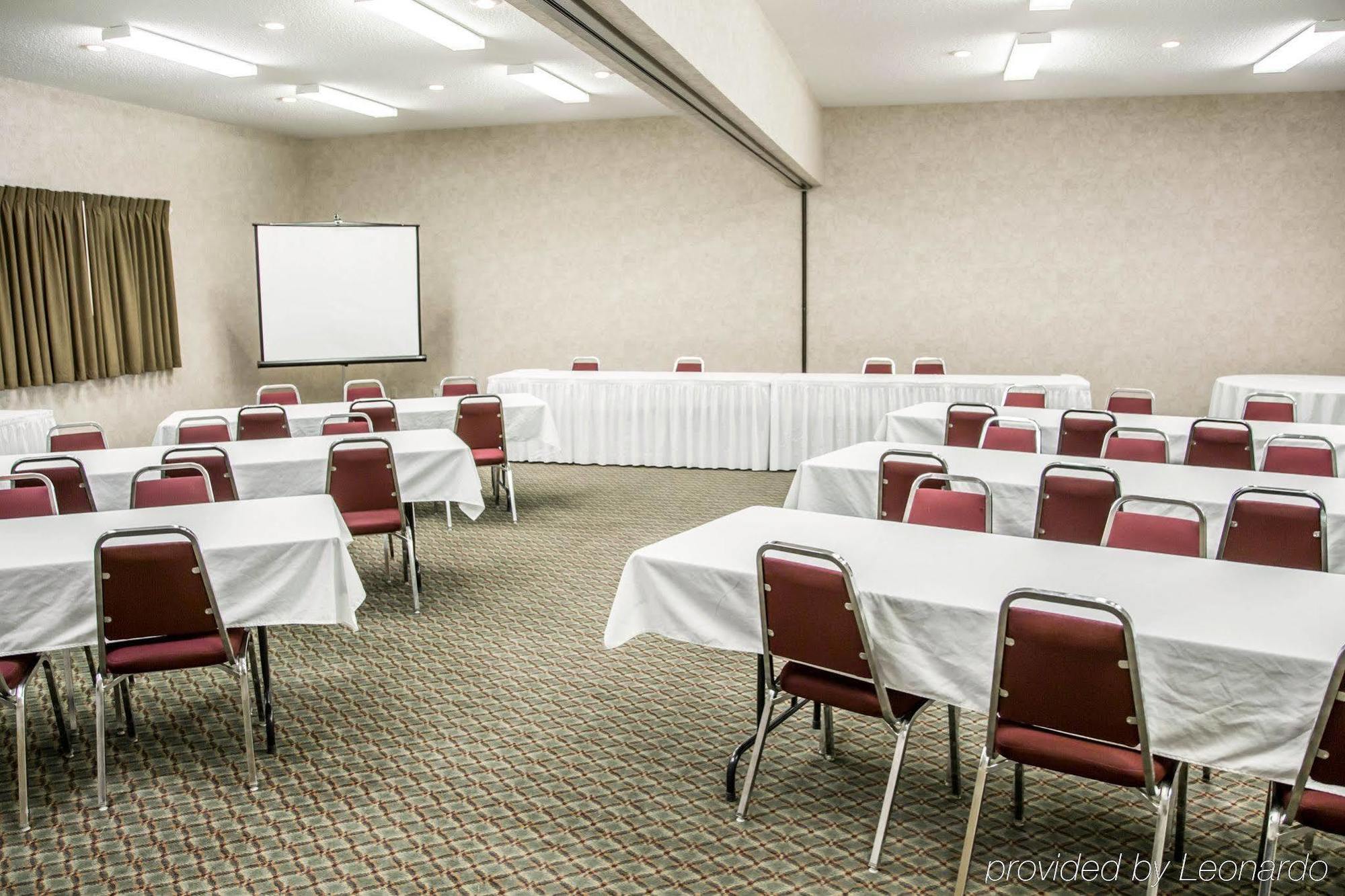 Comfort Inn & Suites Riverview Near Davenport And I-80 Le Claire Exteriér fotografie